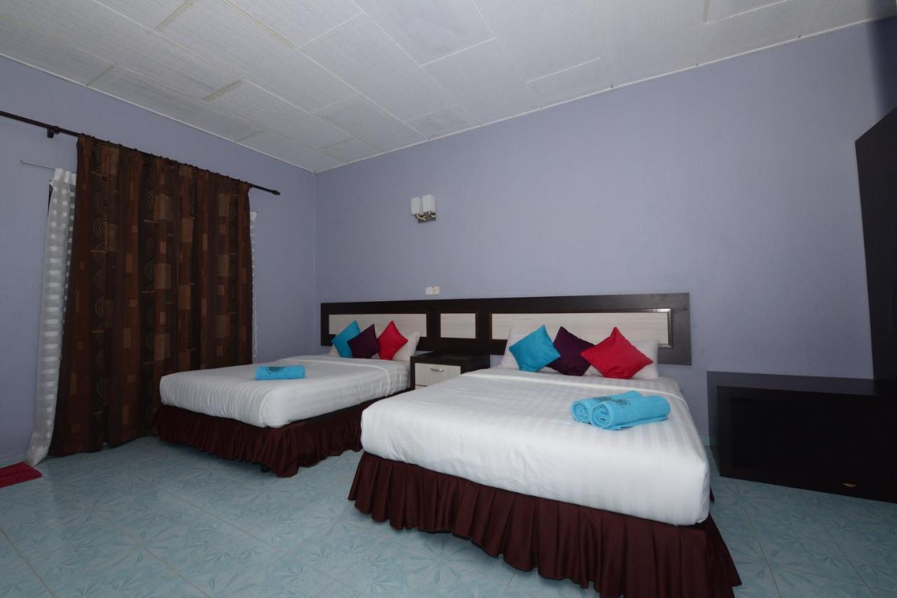 Delta Chenang Resort Pantai Cenang  Exterior foto
